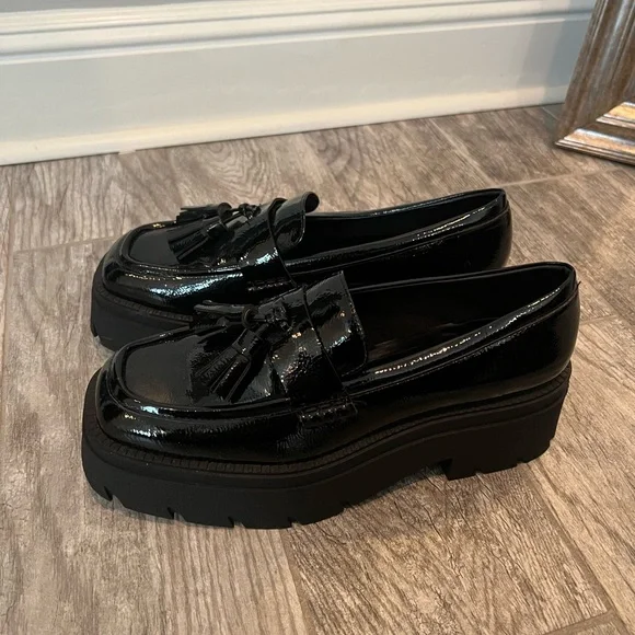 Zara | Shoes | Zara Chunky Loafer Size Womens | Poshmark display picture 2